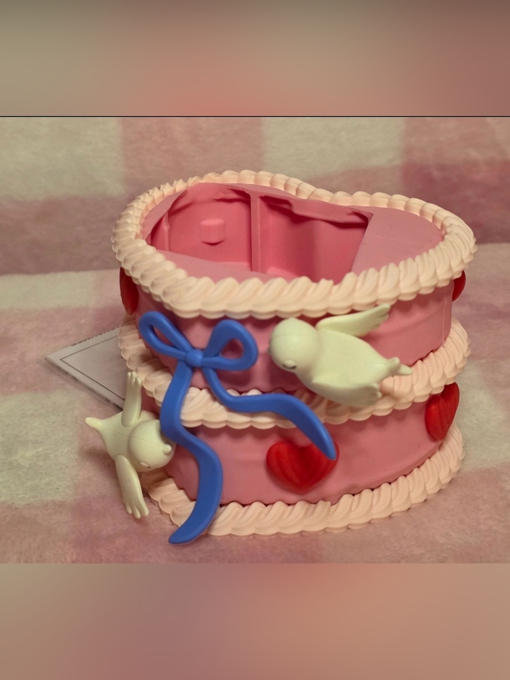 Bath & Body Works Valentine's Day Heart Cake Musical Soap Holders